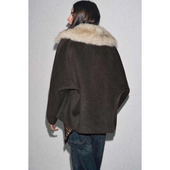 ZARA WOOL JACKET WITH FAUX FUR COLLAR ZW COLLECTION - Picture 3 of 9